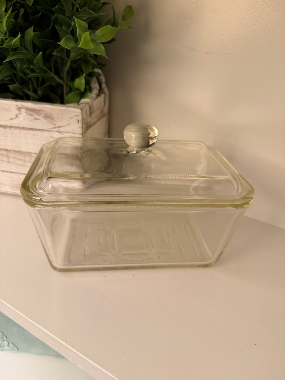 Vintage Glasbake 805 Clear Glass Refrigerator Dish w Lid 1.5 Qt 1940s